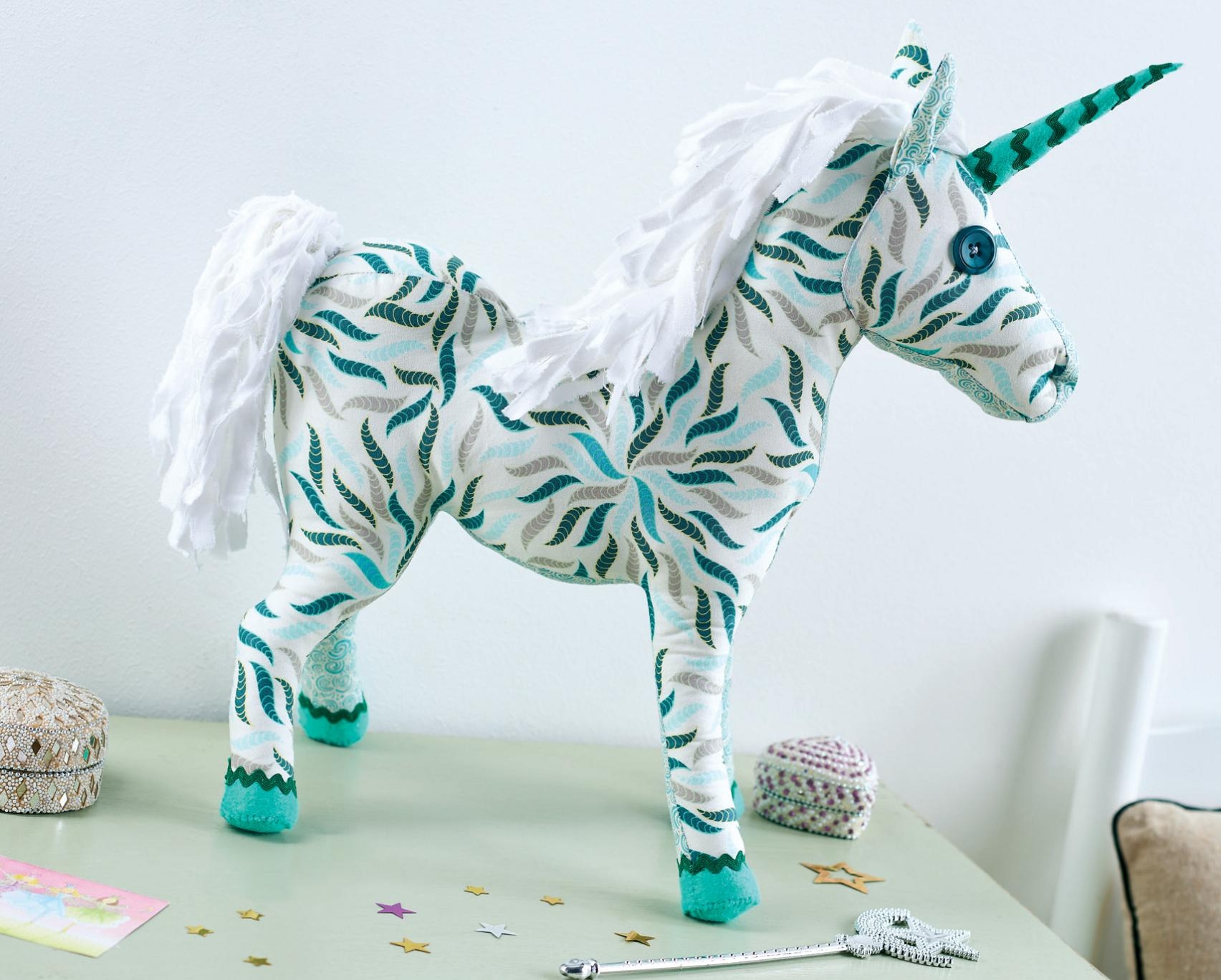 printable free unicorn sewing pattern
